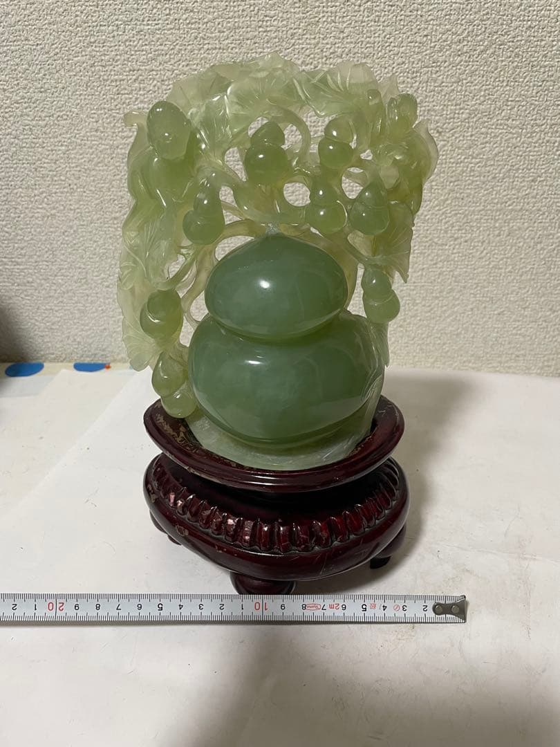 天然石　綠石彫刻瓢箪　置物彫刻 木製台座付き