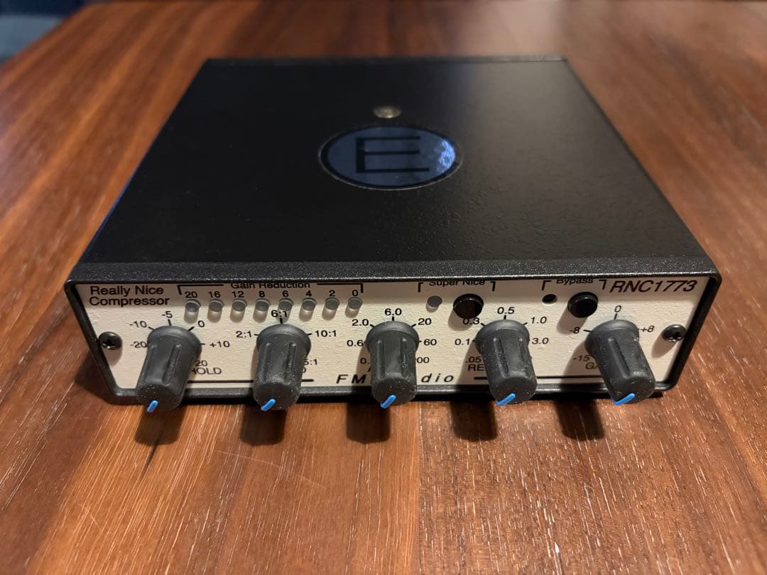 FMR AUDIO RNC1773E ステレオコンプレッサー