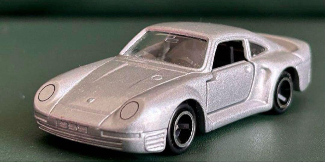 トミカ ポルシェ 959 シルバー シート黒