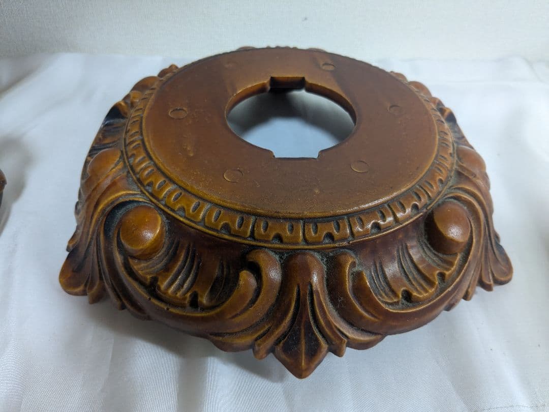 サイドテーブル 丸テーブル 木製 彫刻 天使