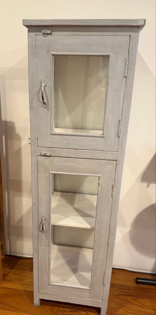 ※値下げ※【展示品】ヴィンテージ 木製 ガラスキャビネット　グレー