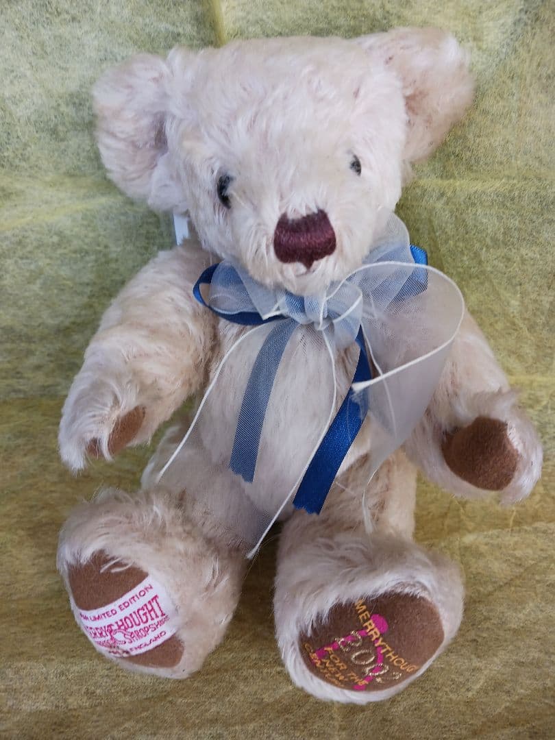 イギリスのメリーソート社　2002年テディベア