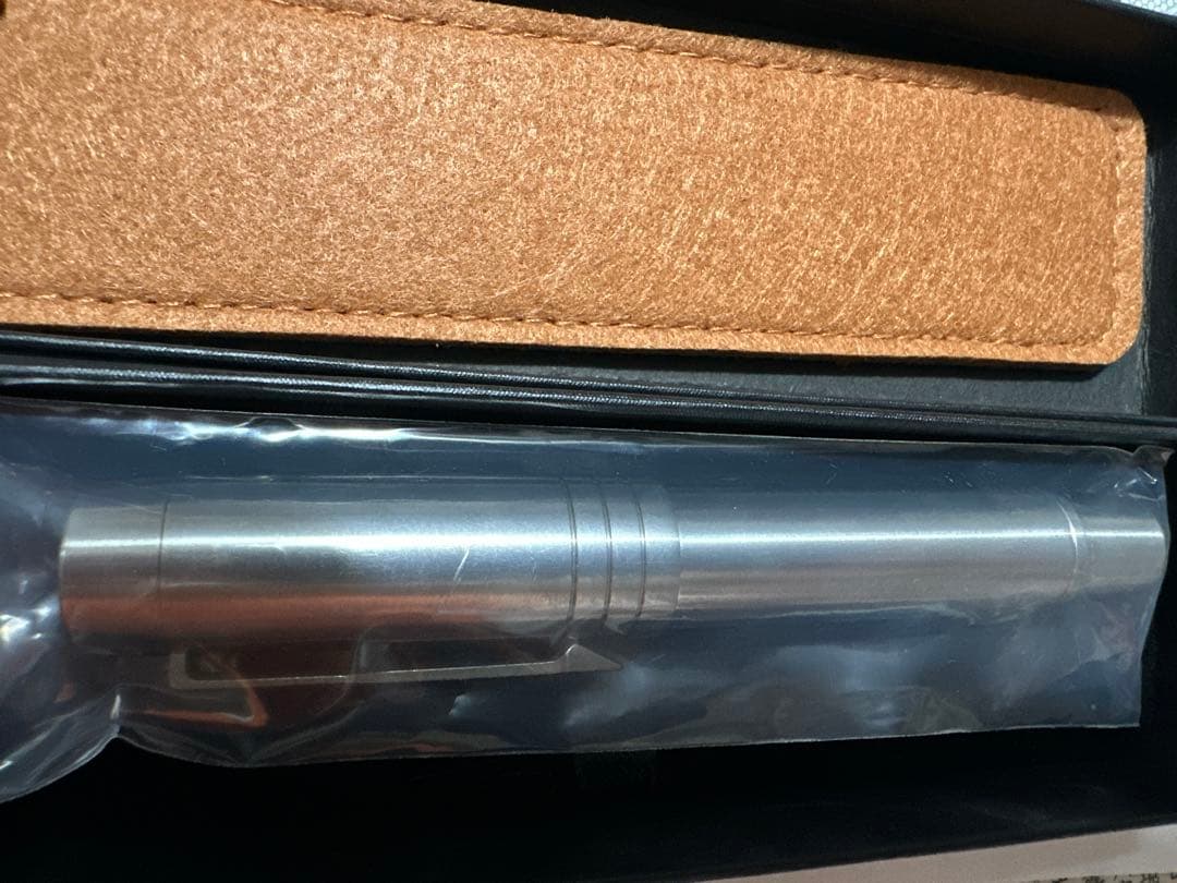 総チタン製 万年筆 ケース付き