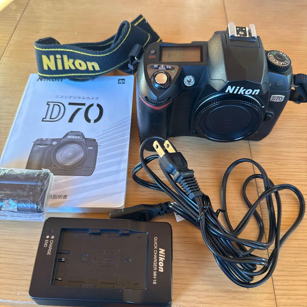 Nikon D70 デジタル一眼レフカメラ