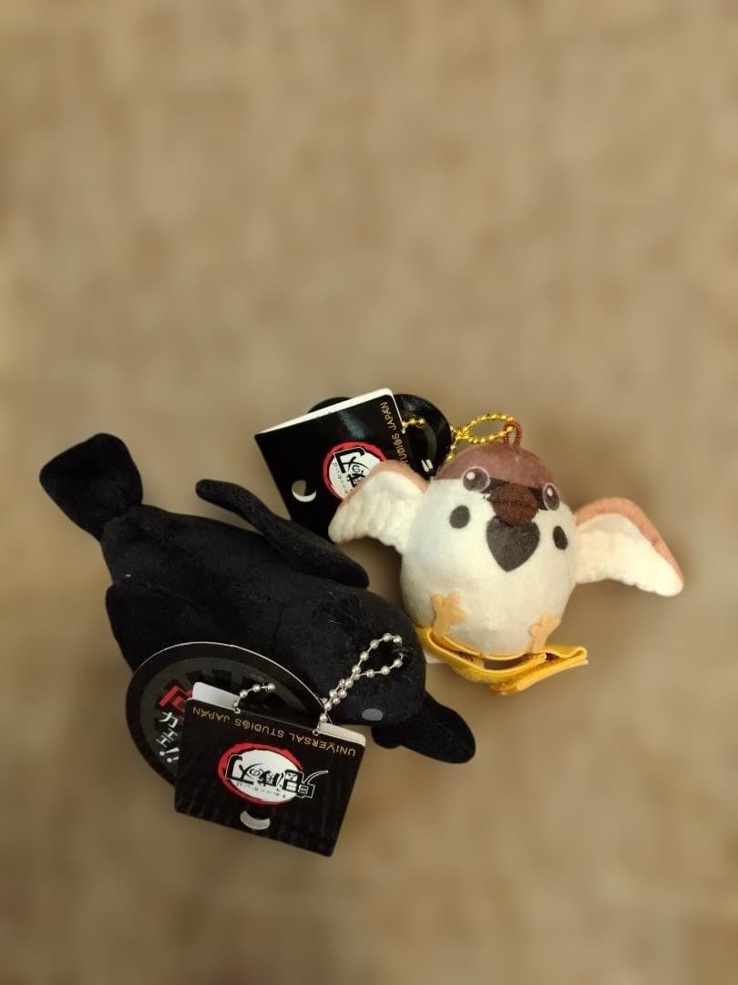 ユニバーサルスタジオジャパン「鬼滅の刃」鎹鴉とチュン太郎マスコットキーチェーン