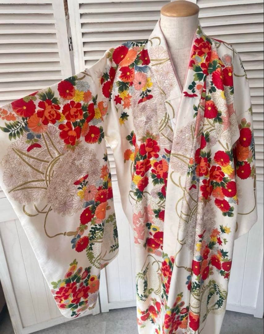 七五三7歳　着物　アンティーク　骨董品　ヴィンテージ　古典柄