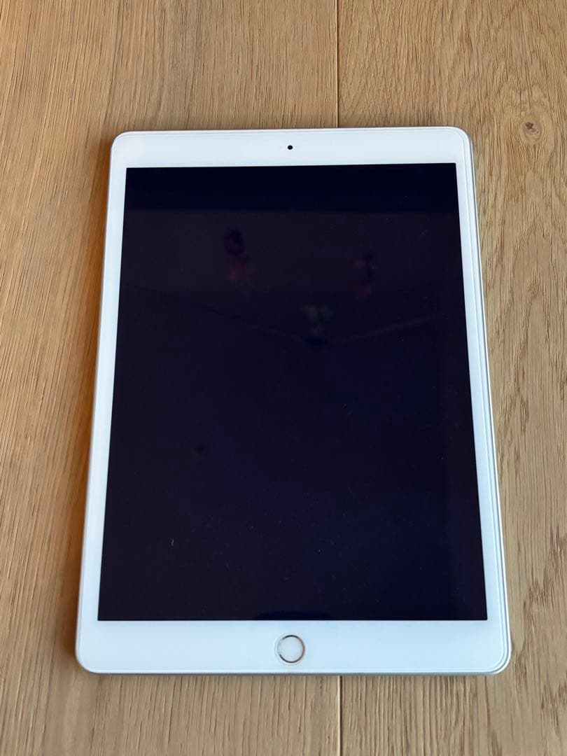 Apple iPad 10.2インチ 本体 A2270 第８世代