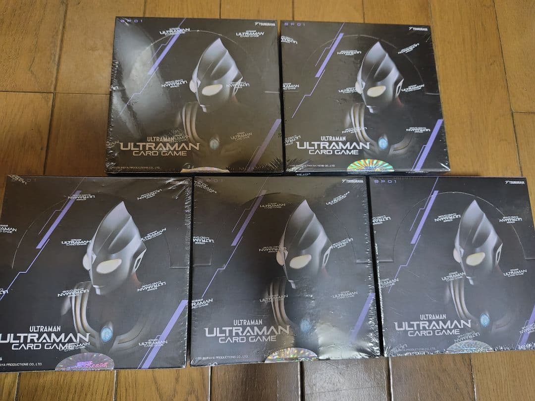 新品ウルトラマンカードゲーム BOX 5個　未開封