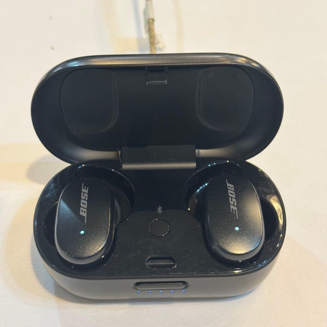 574＊ボーズ　ワイヤレスイヤホン　Quiet Comfort Earbuds