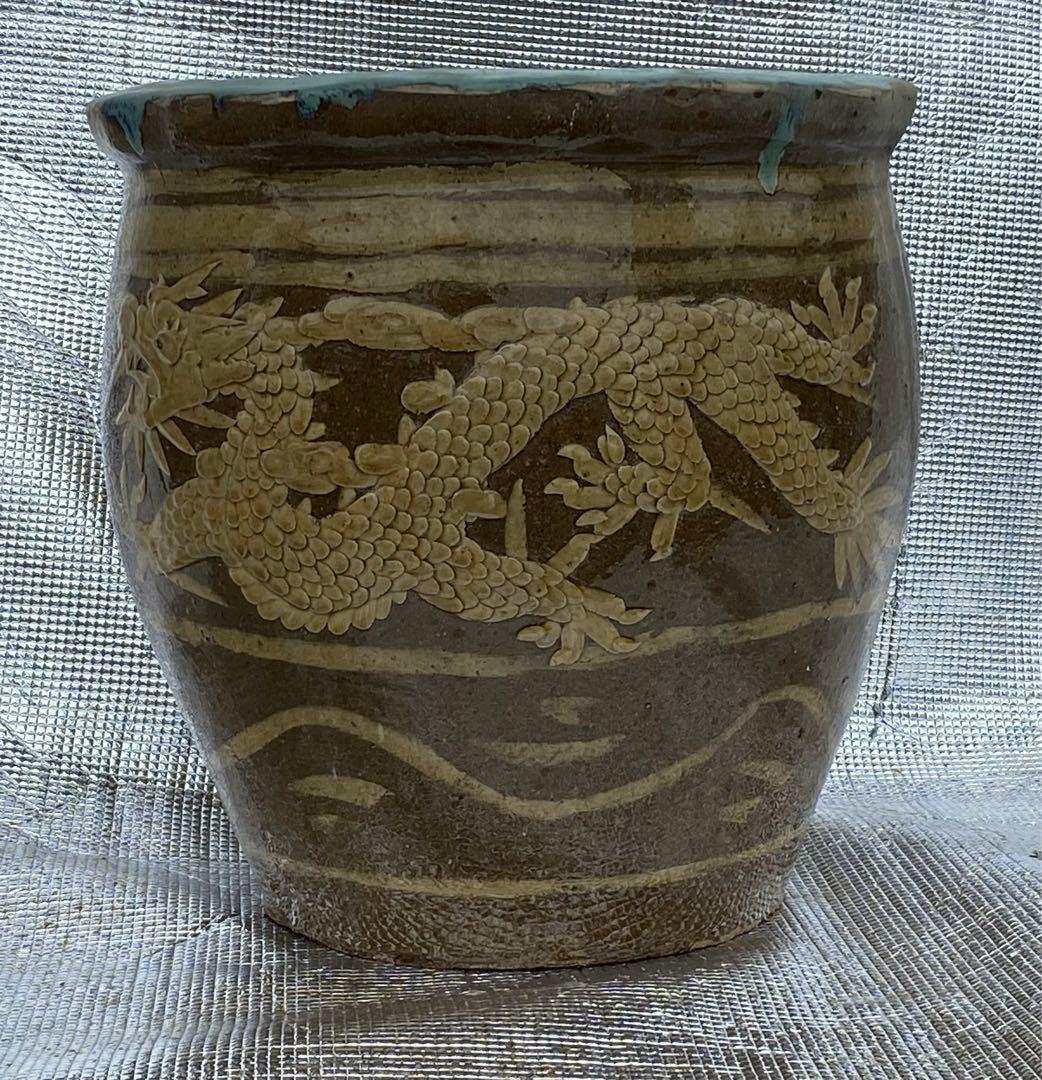 焼き物　めだか鉢　(水蓮鉢)