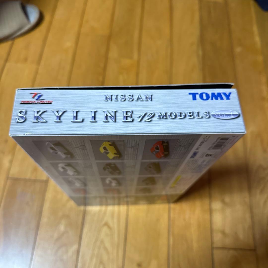 ミニカー TOMICA NISSAN SKYLINE 12 MODELS VOL.1