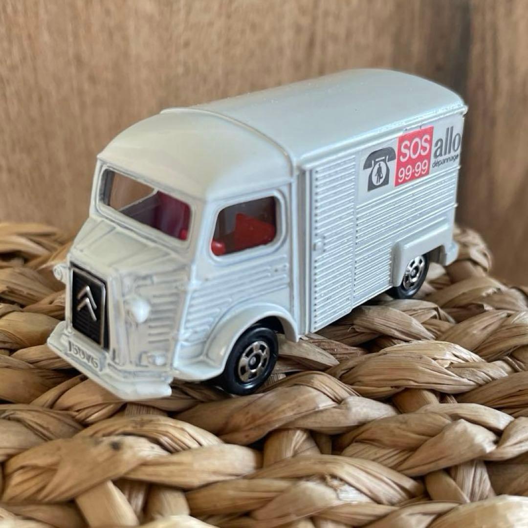 〈トミカ〉フランスセット　外国車4台セット（日本製）