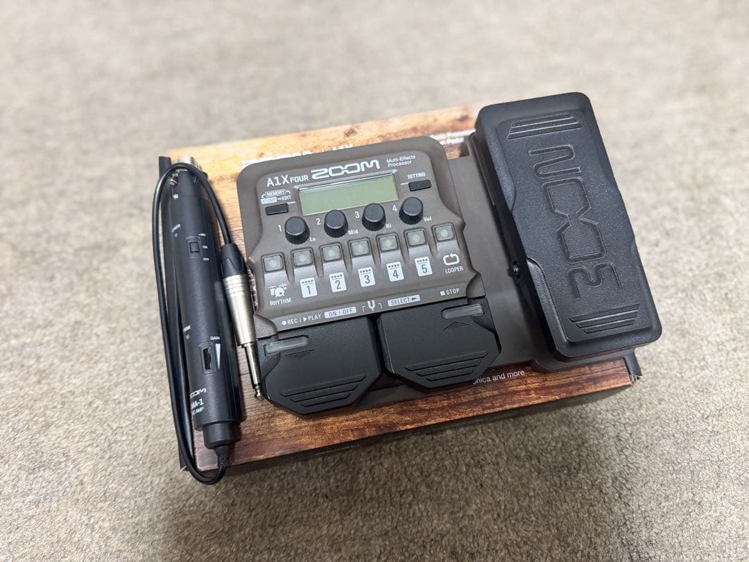 Zoom A1X Four エフェクター