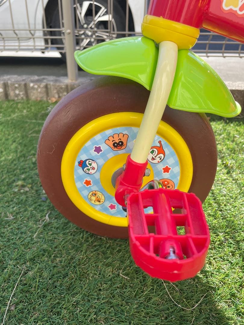 【美品】それいけ！アンパンマン ME 三輪車 押し棒付き