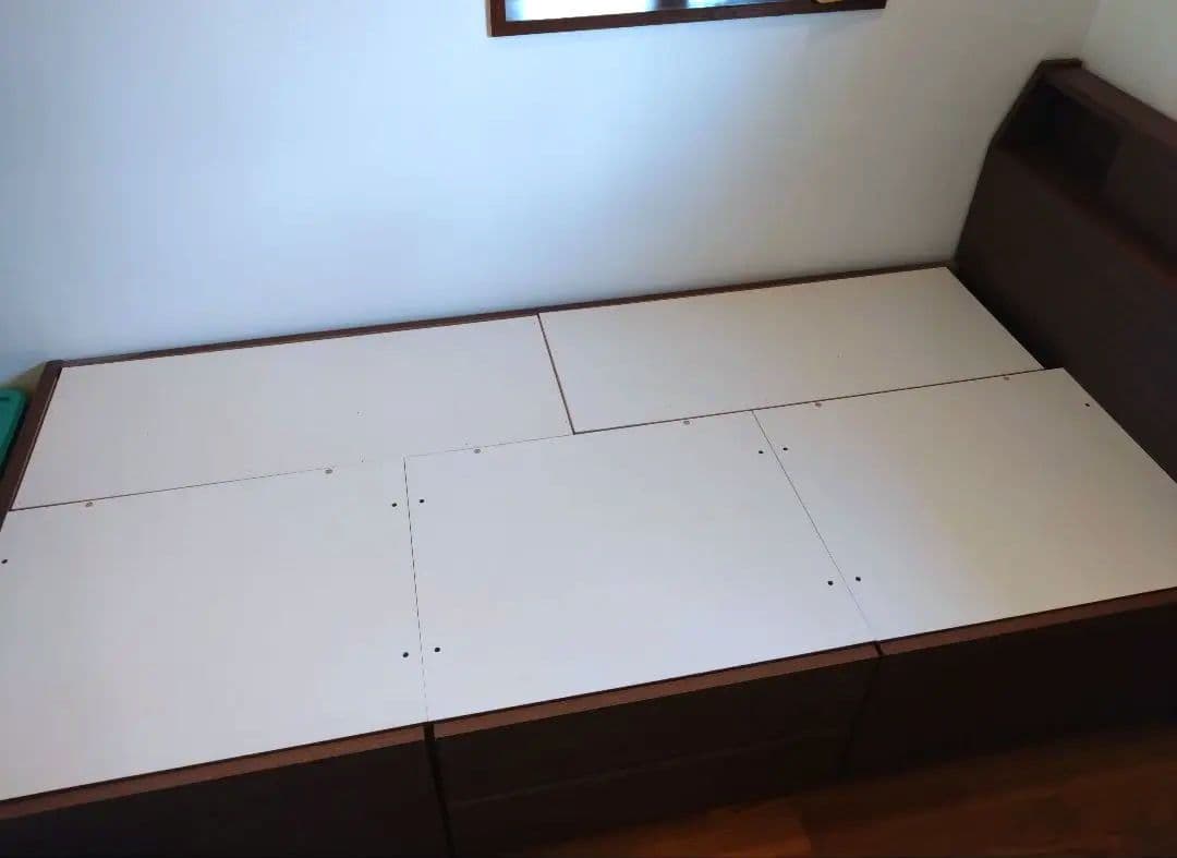 【美品】ニトリ、シングルベッドフレーム、大容量引出し付き、引き取り希望(京都市)