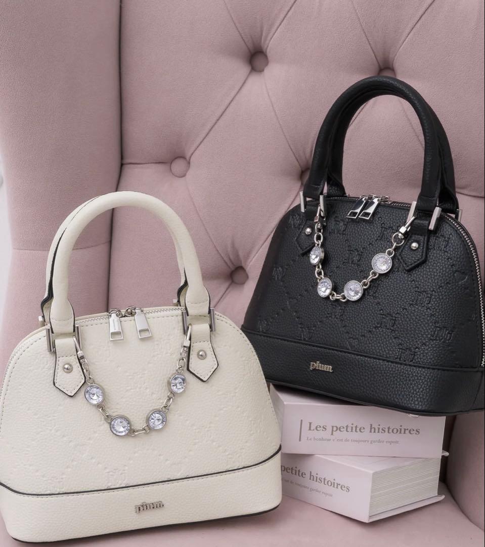 【最終お値下げ‼️】piumビジュー付き モノグラムミニバッグ ピウム