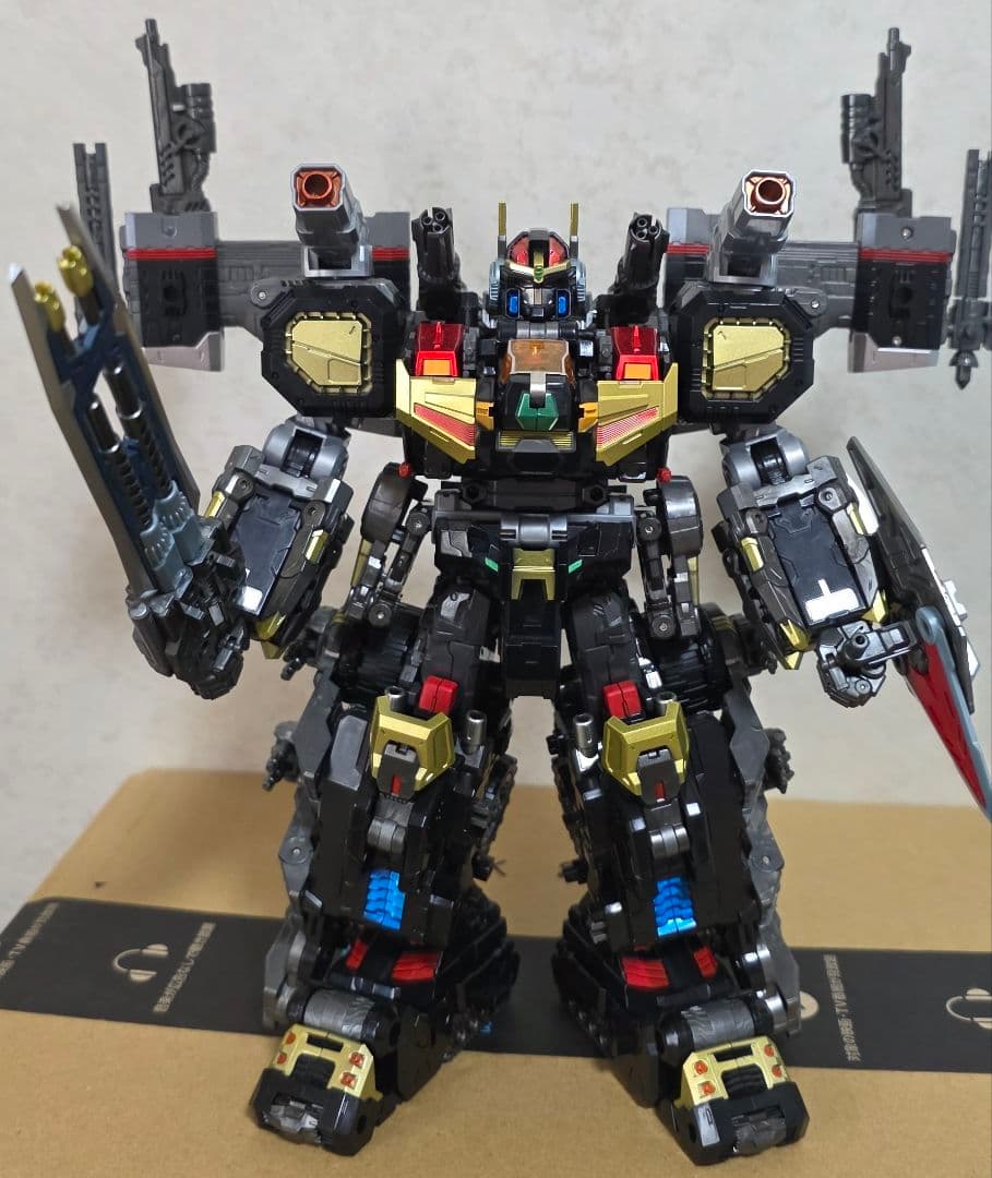 ノ*サ様 ダイアクロン バトルコンボイ V・シャドウ　パワードコンボイ