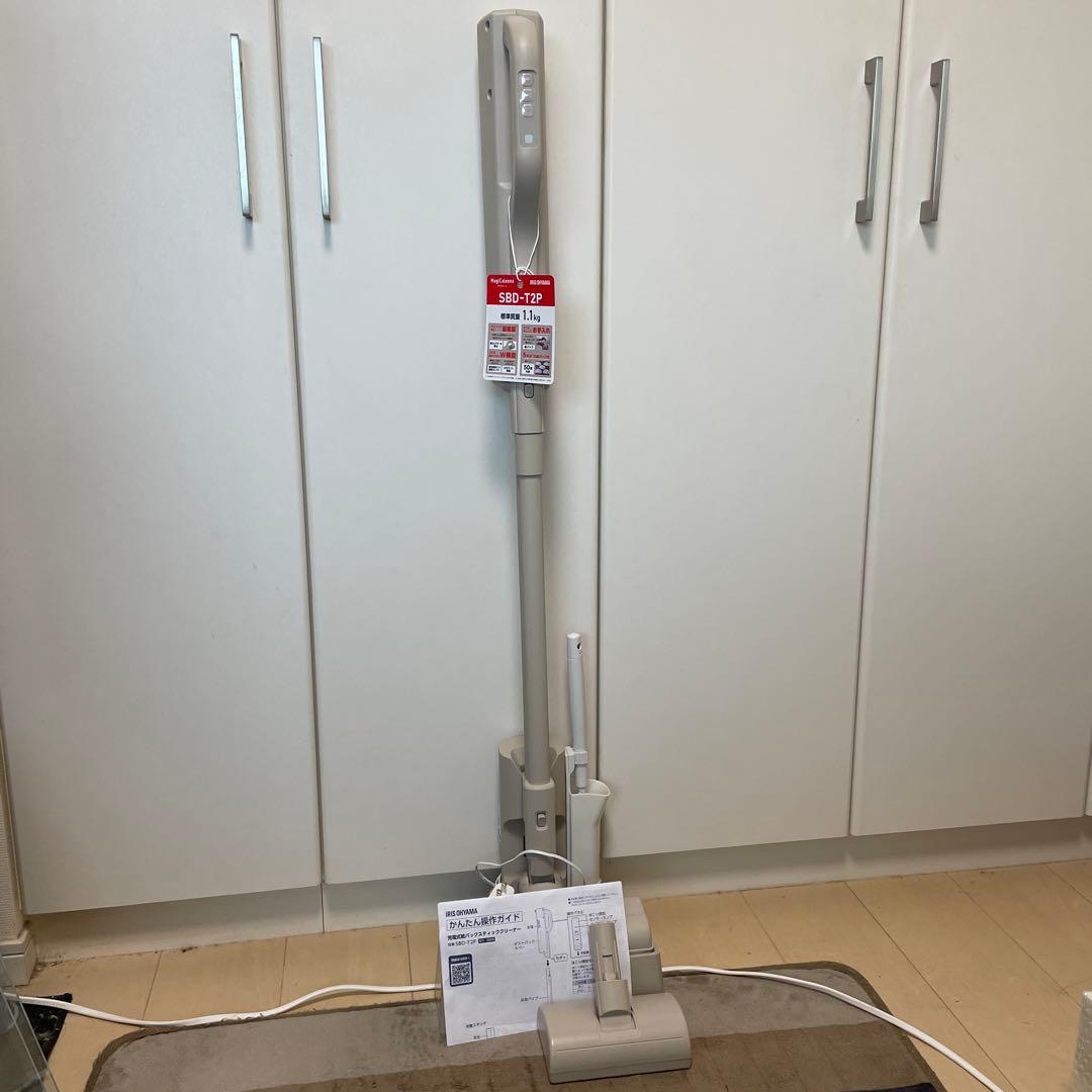 アイリスオーヤマ　スティッククリーナー SBD-T2P