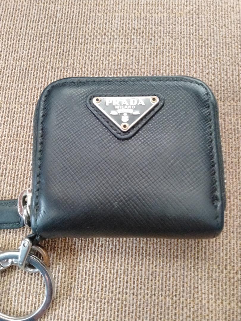 PRADA プラダ　ケース　小物ケース　ポーチ　イヤホンケース