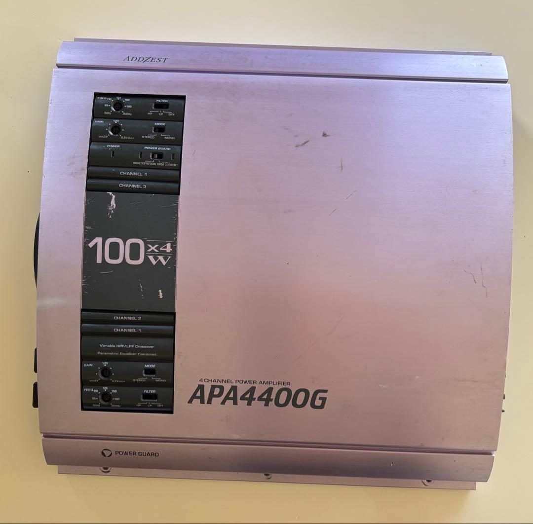 APA4400G 4チャンネルパワーアンプ