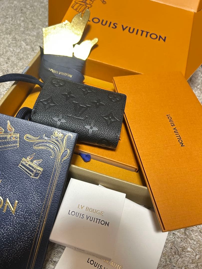 期間限定　ルイヴィトン　ポルトフォイユ　クレア　財布