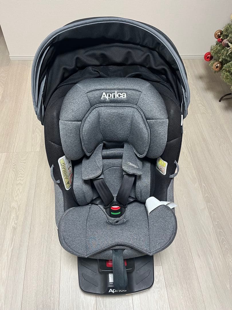 Aprica 車用チャイルドシート クルリラ プラス