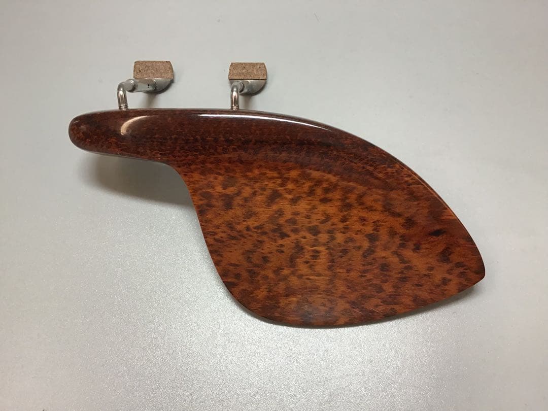 #スネークウッド　バイオリン顎当て　ガルネリタイプ　希少　貴重品