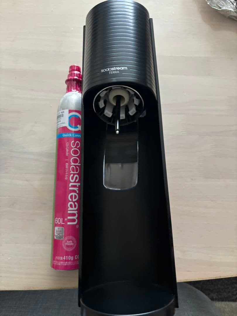 SodaStream TERRA 炭酸水メーカー 60Lガスシリンダー付き
