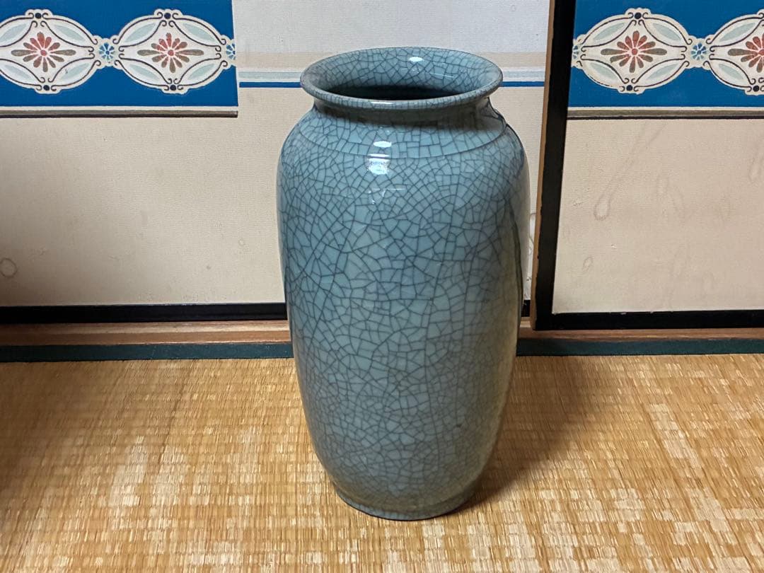 ひび割れ模様の青い花瓶 壺 花入 中国？