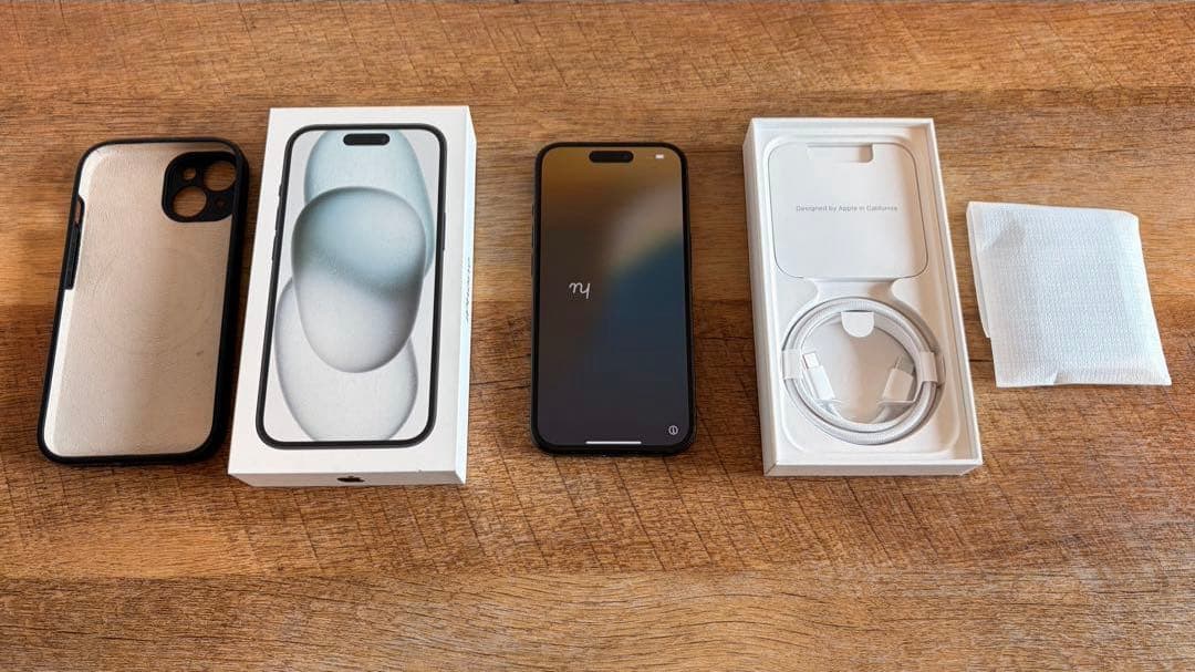 iPhone 15 256GB SIMフリー