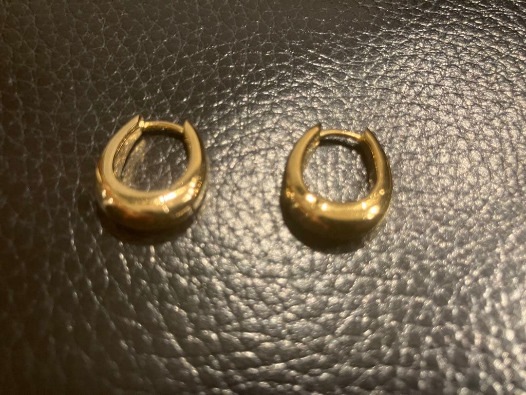 TOM WOODトムウッドゴールドフープピアス(両耳用)