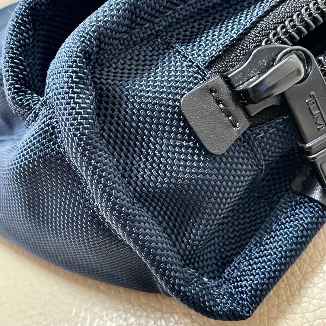 TUMI SHIPS 別注26108 NVS ALPHA ブリーフ 美品