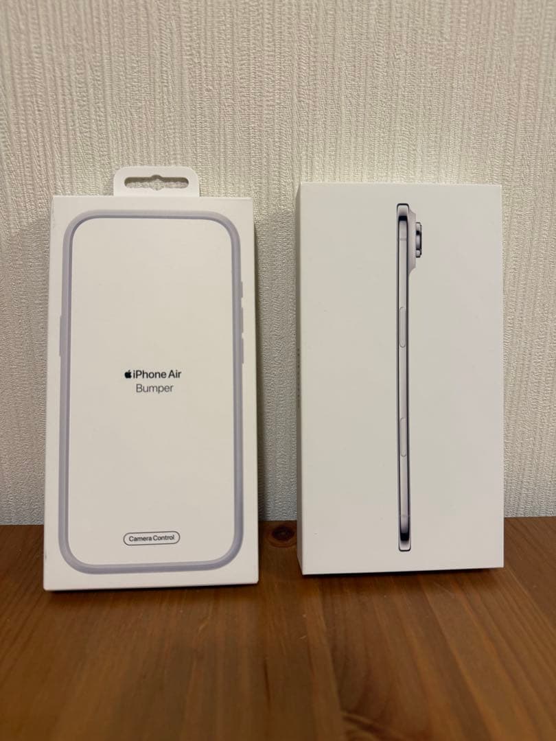 iPhone Air 本体(クラウドホワイト) +バンパー(ライトグレー)セット