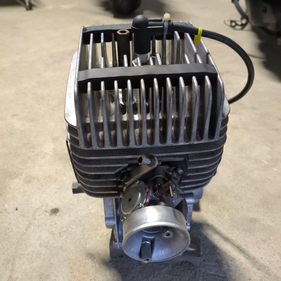 カートエンジン　ＫＴ１００ＳＤ