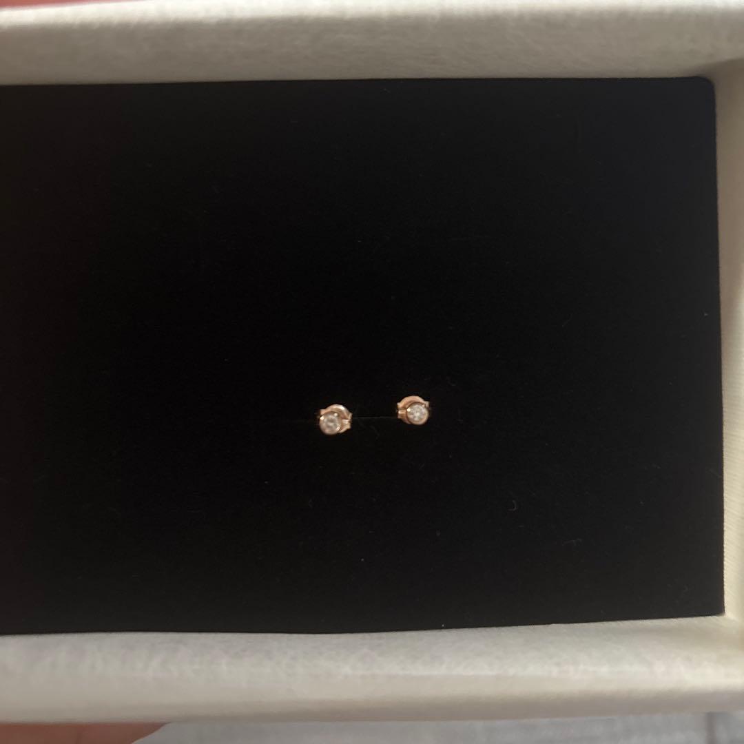 ete K18 ダイヤモンド 0.1ct ピアス「ブライト」