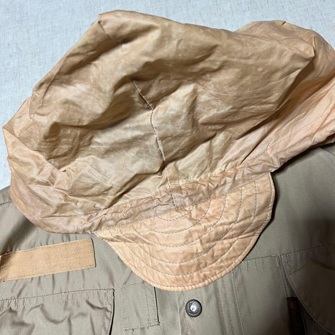 FJALL RAVEN G1000 サバイバルジャケット　多機能　ギミック