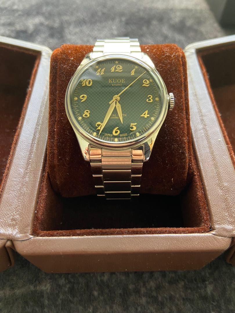 [ポッポ様お決まり]KUOE 自動巻き時計 緑文字盤