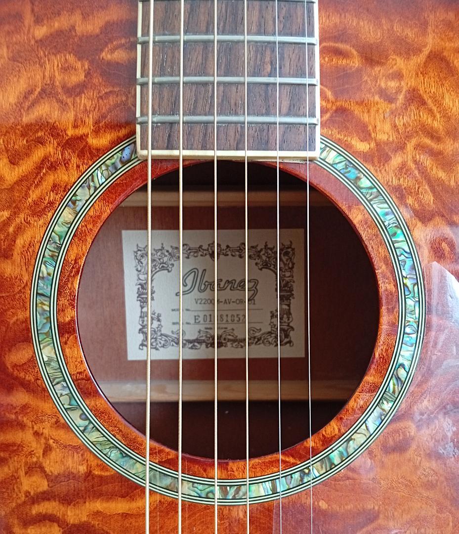 値下！キルテッド・メイプル top Ibanez エレアコ wギタースタンド