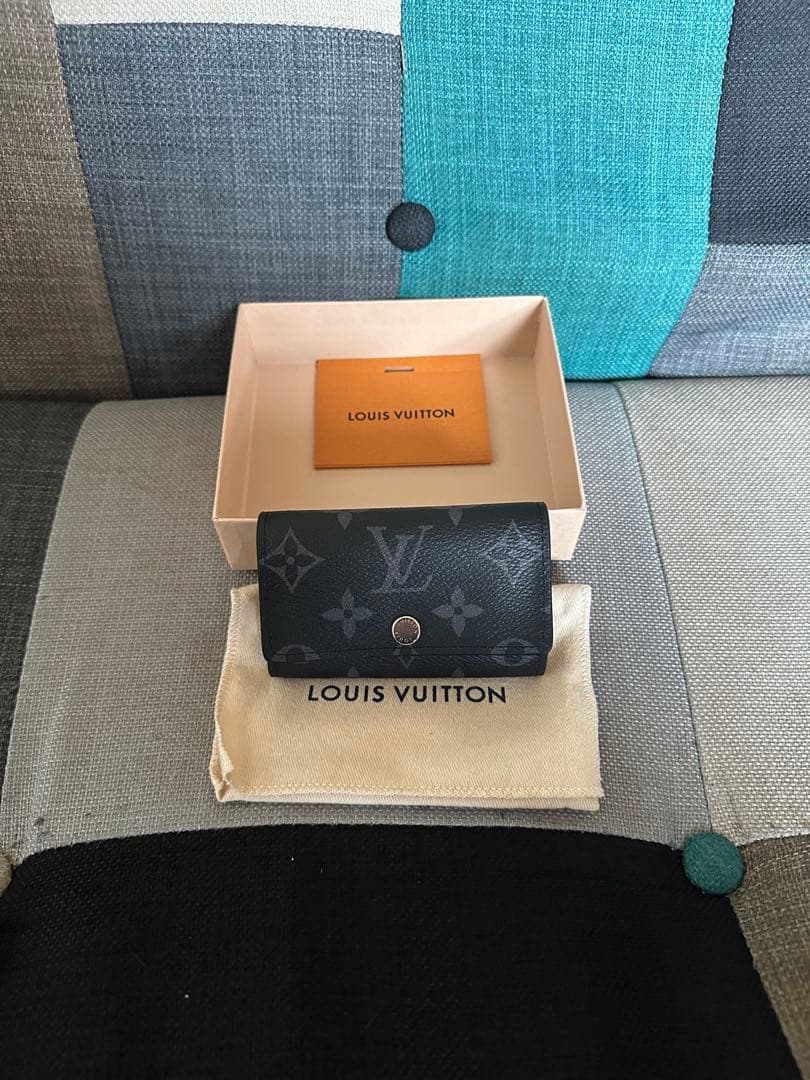 ルイヴィトン　キーケース　ミュルティクレ6エクリプス　M82603