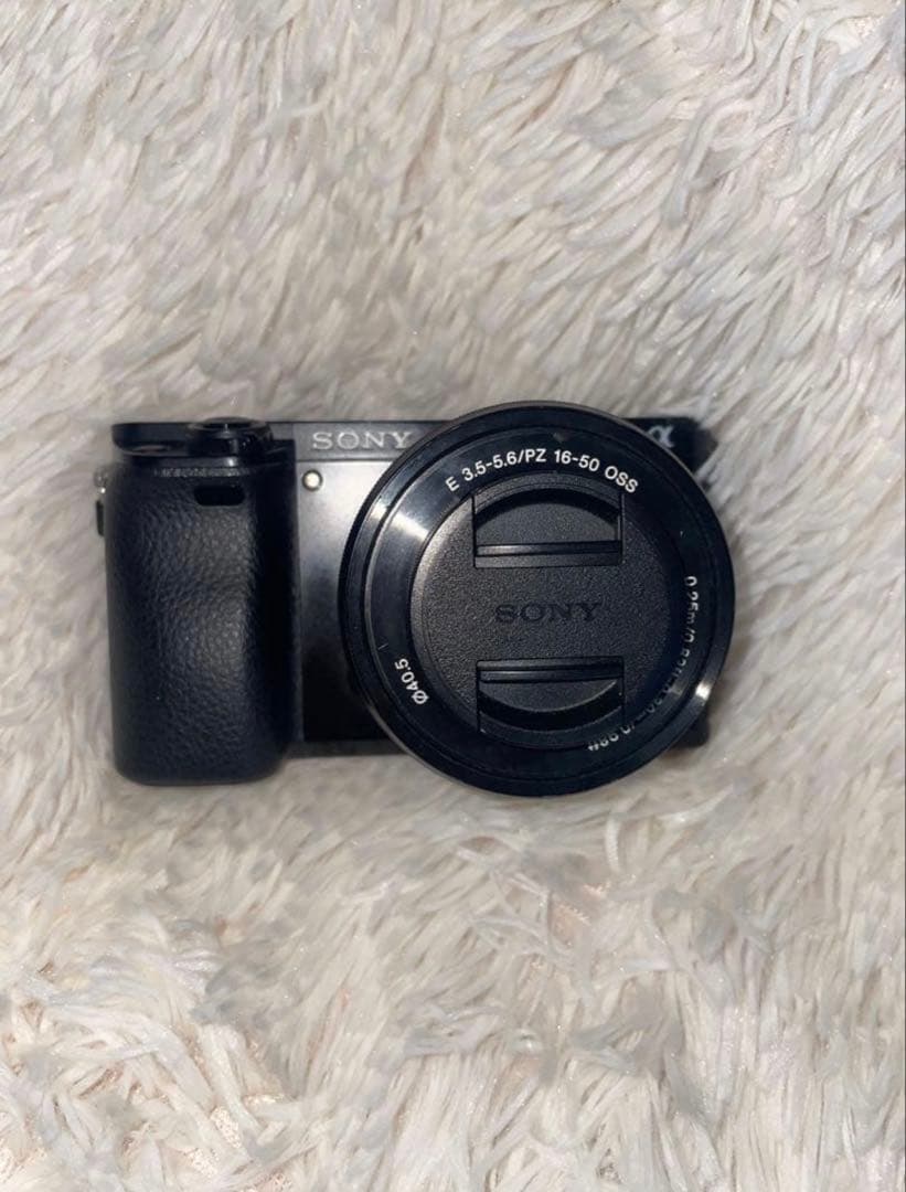 【美品】SONY 6000 ミラーレス一眼力 メラ 望遠レンズ付