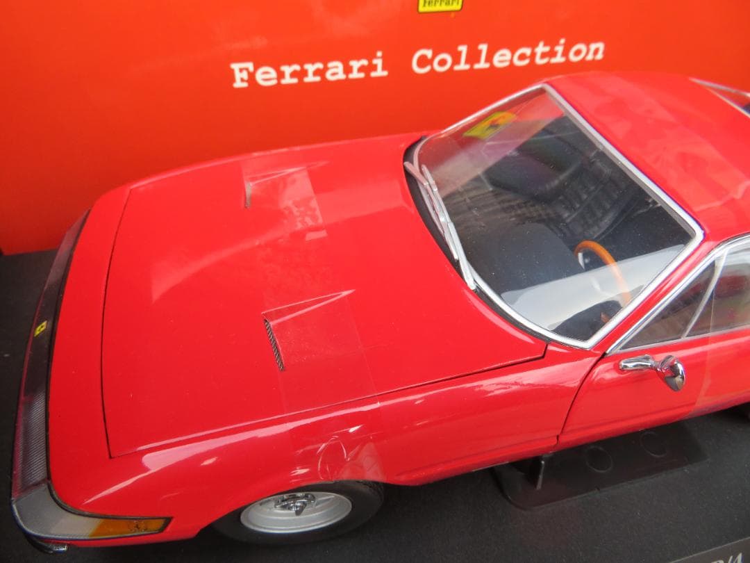 京商　1/18　フェラーリ365GTB4（デイトナ）