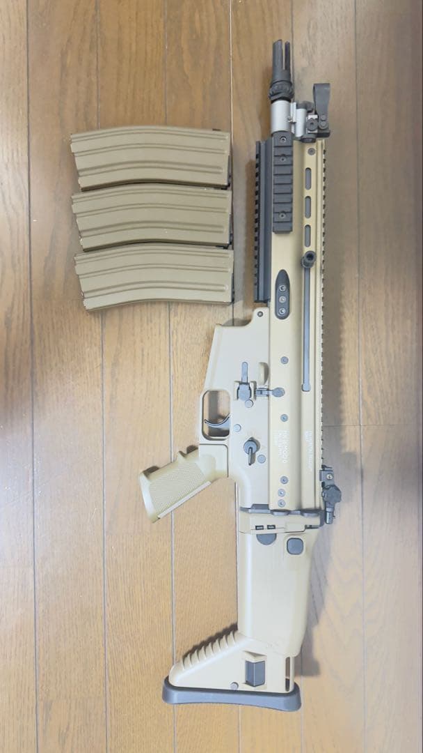 東京マルイ　次世代電動ガン　SCAR-L CQC ショップカスタム　多段マグ２つ