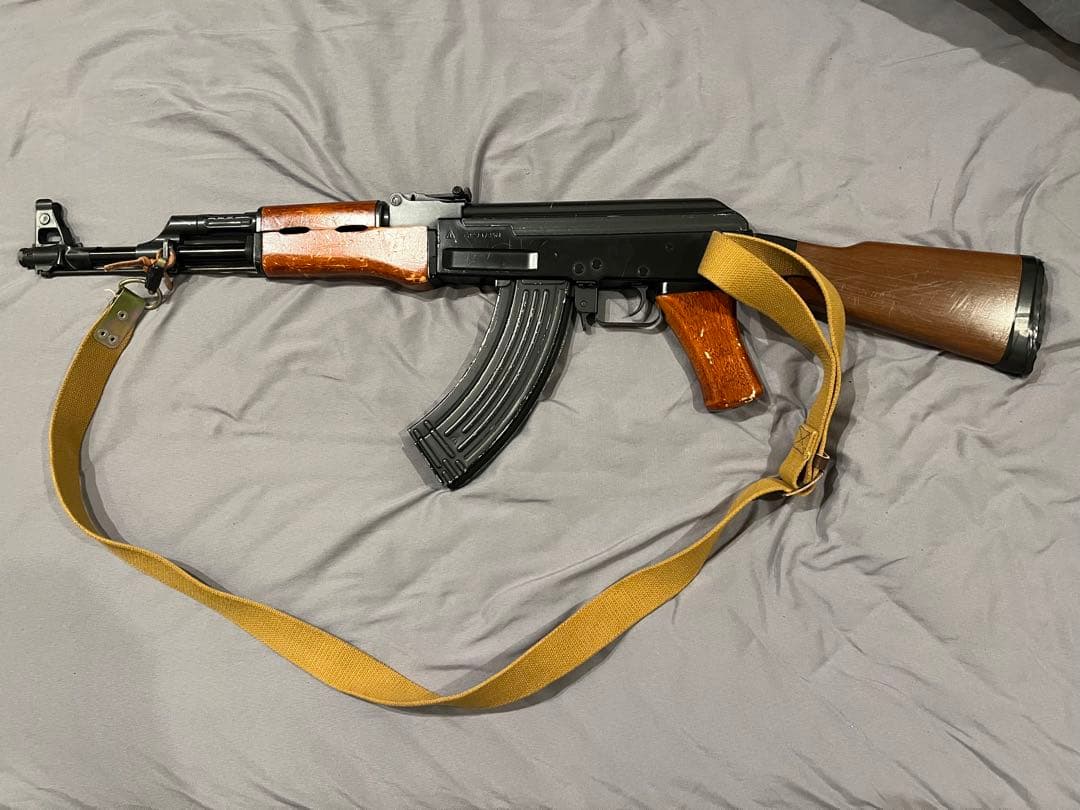 東京マルイAK-47S スタンダード電動ガン 木製グリップ・ハンドガード