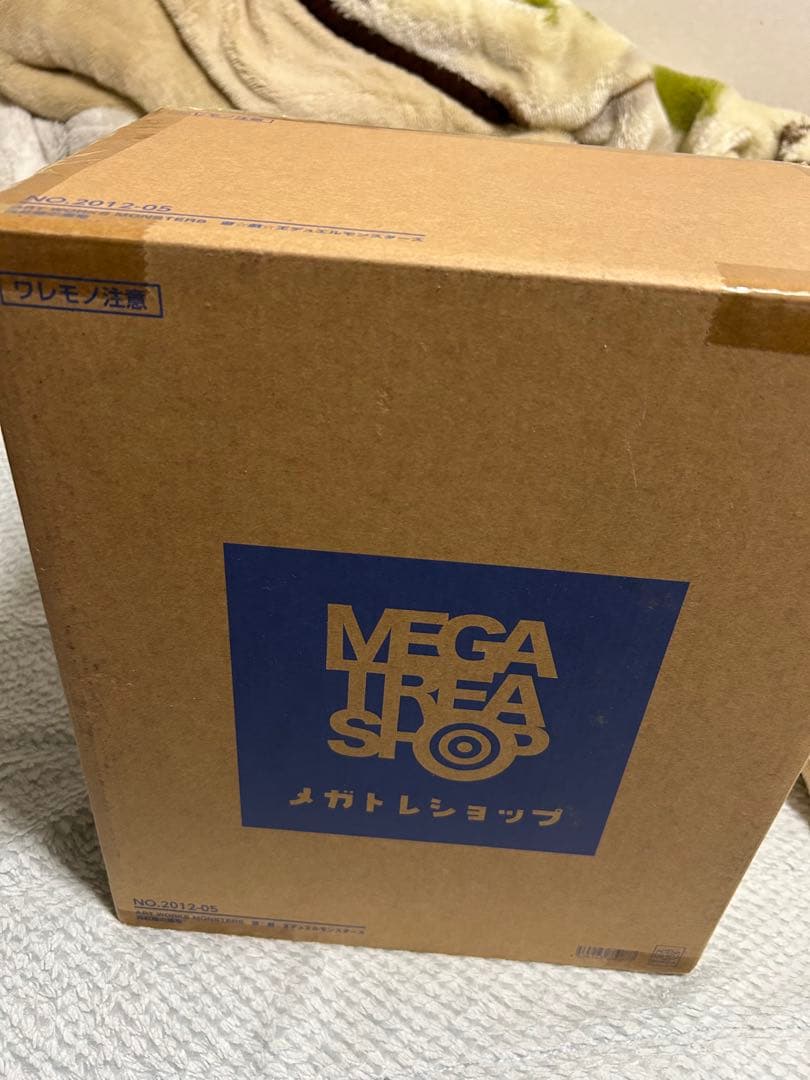 真紅眼の黒竜 遊戯王フィギュア 新品、未開封