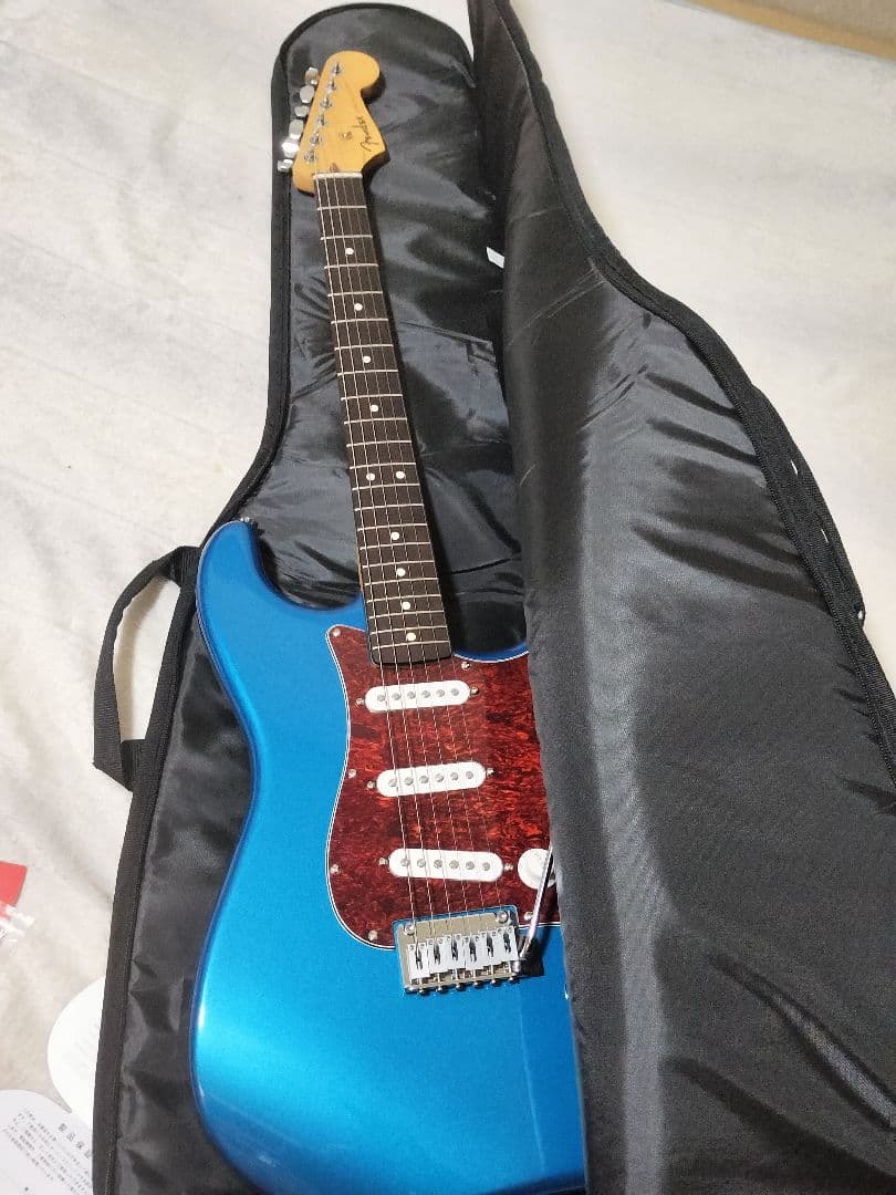 Fender Standard Stratocasterフェンダー ストラト 青