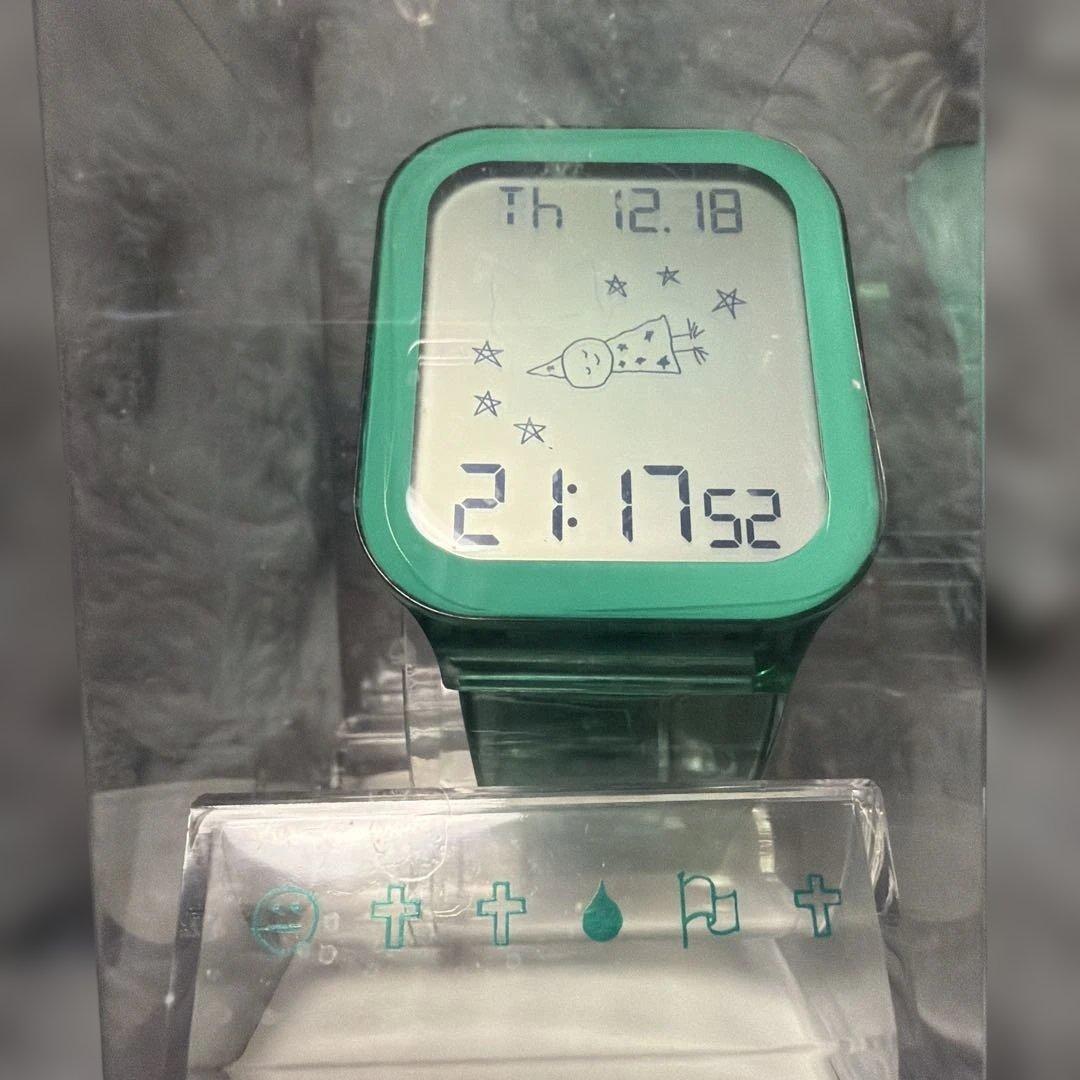 米津玄師 時計 透明緑色 デジタル