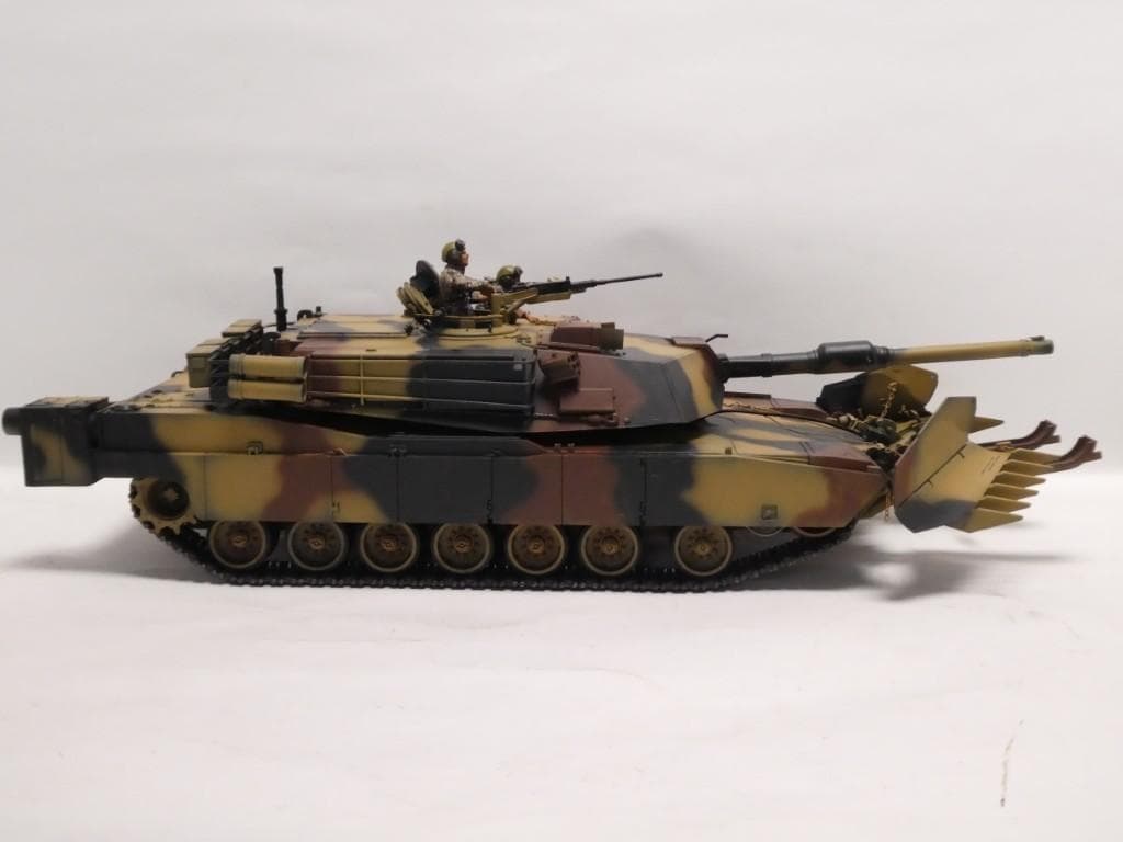 タミヤ 1/35 　アメリカ M1A1 マインプラウ　完成品