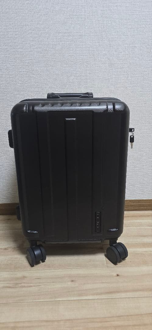 新品　美品　MAIMO　キャリーケース　黒