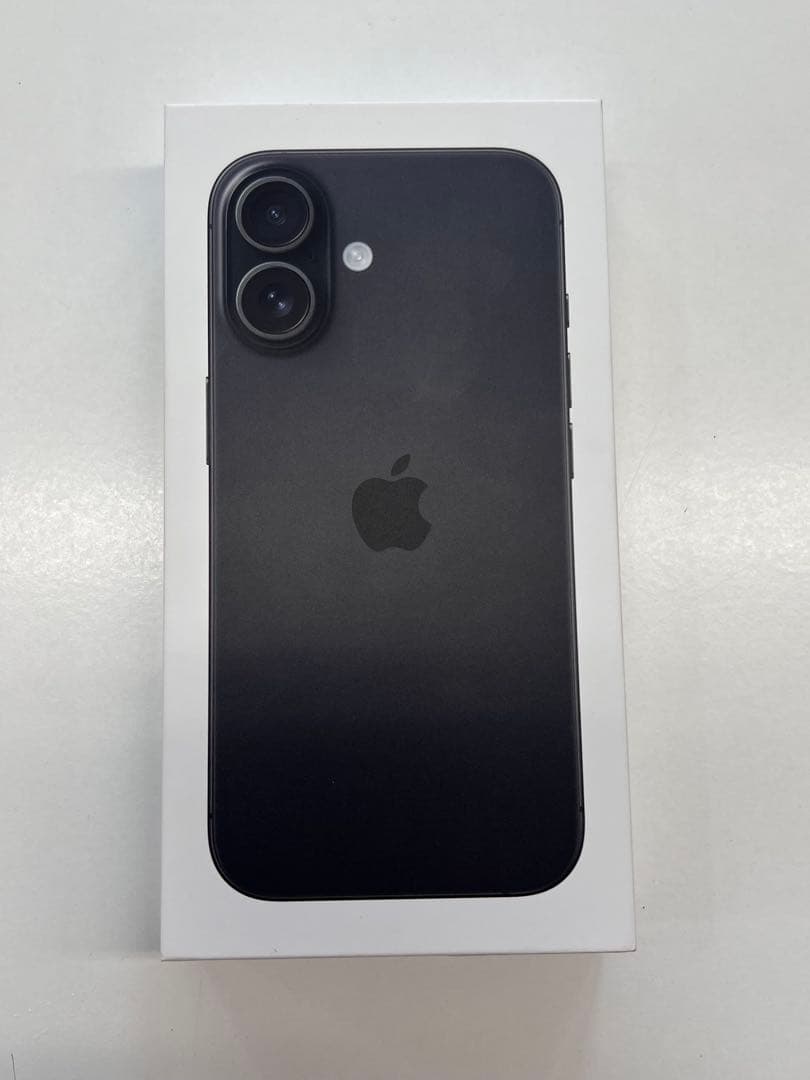 Apple iPhone 16ブラック 本体