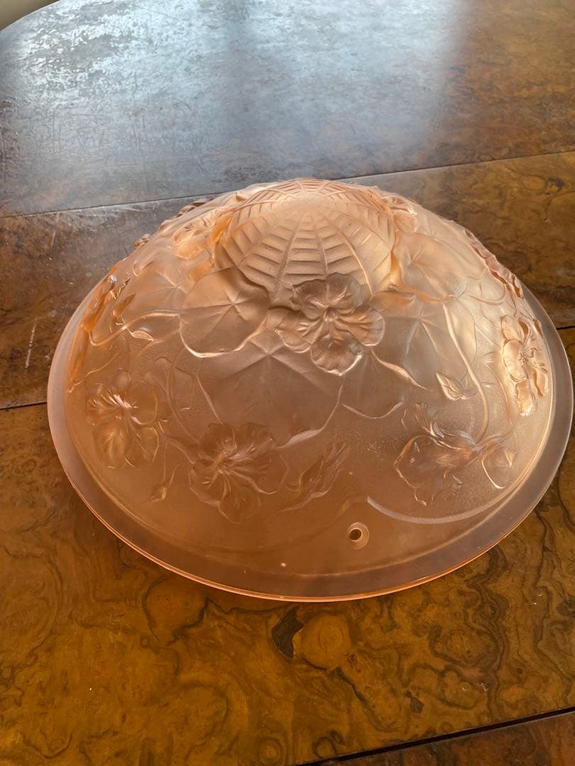 アールデコ　フロストガラス　吊り下げライトのガラス① ピンク